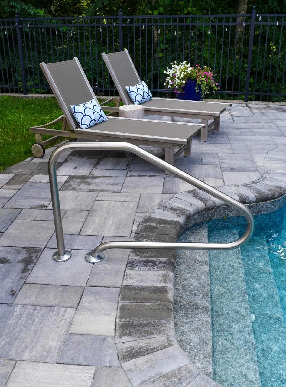 Pool Patios project in the Contrast Landscape project gallery