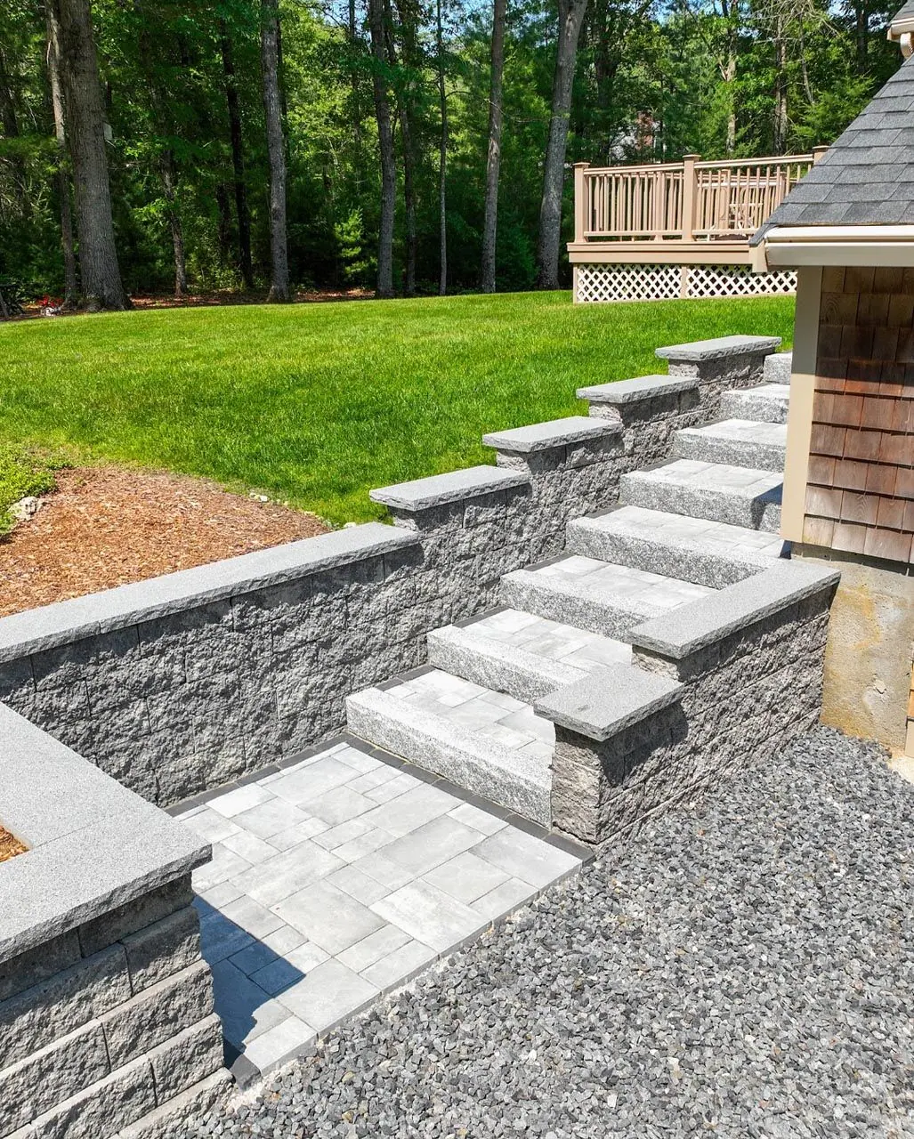 Outdoor landscaping and construction project in the Contrast Landscape project gallery