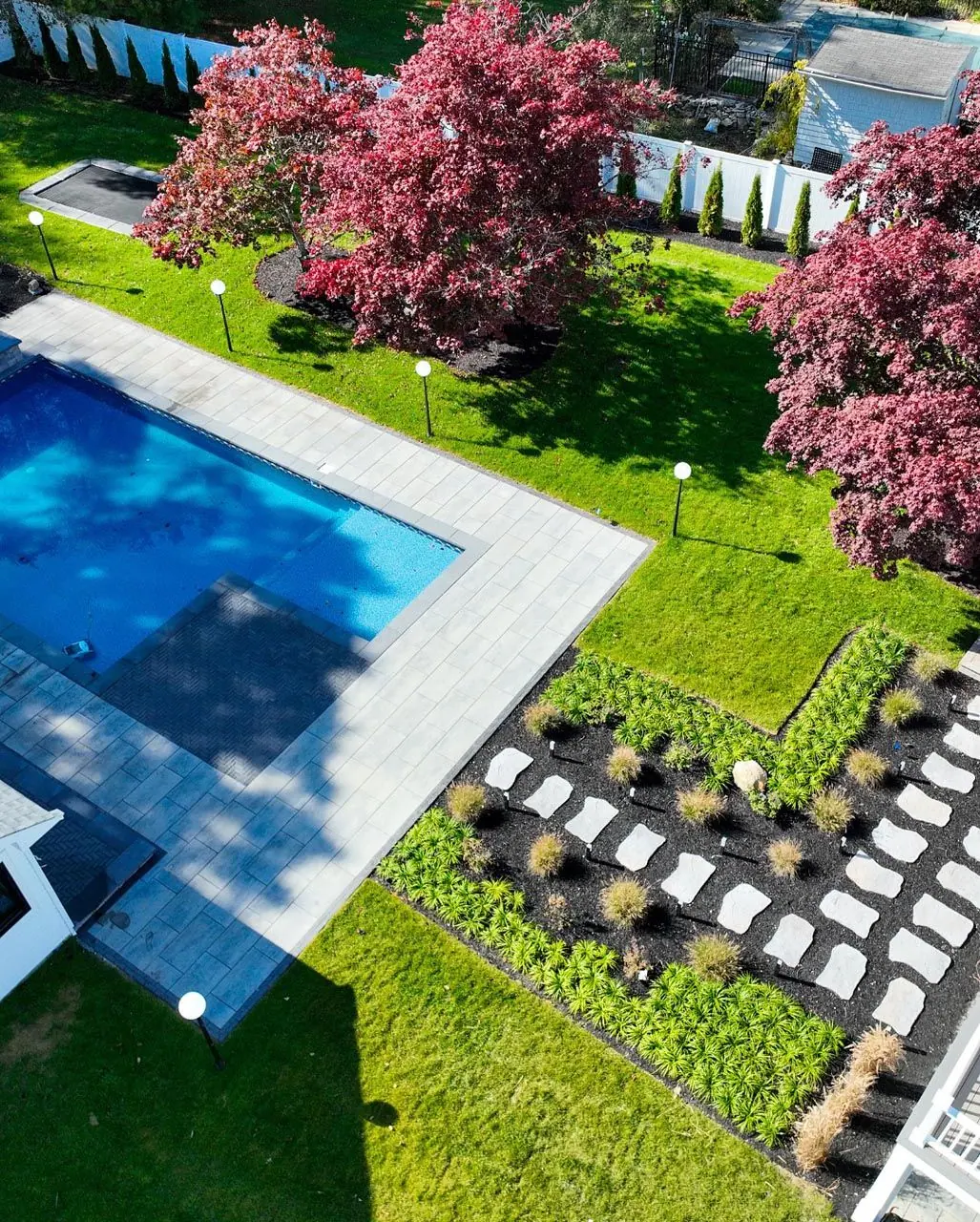 Pool Patios project in the Contrast Landscape project gallery