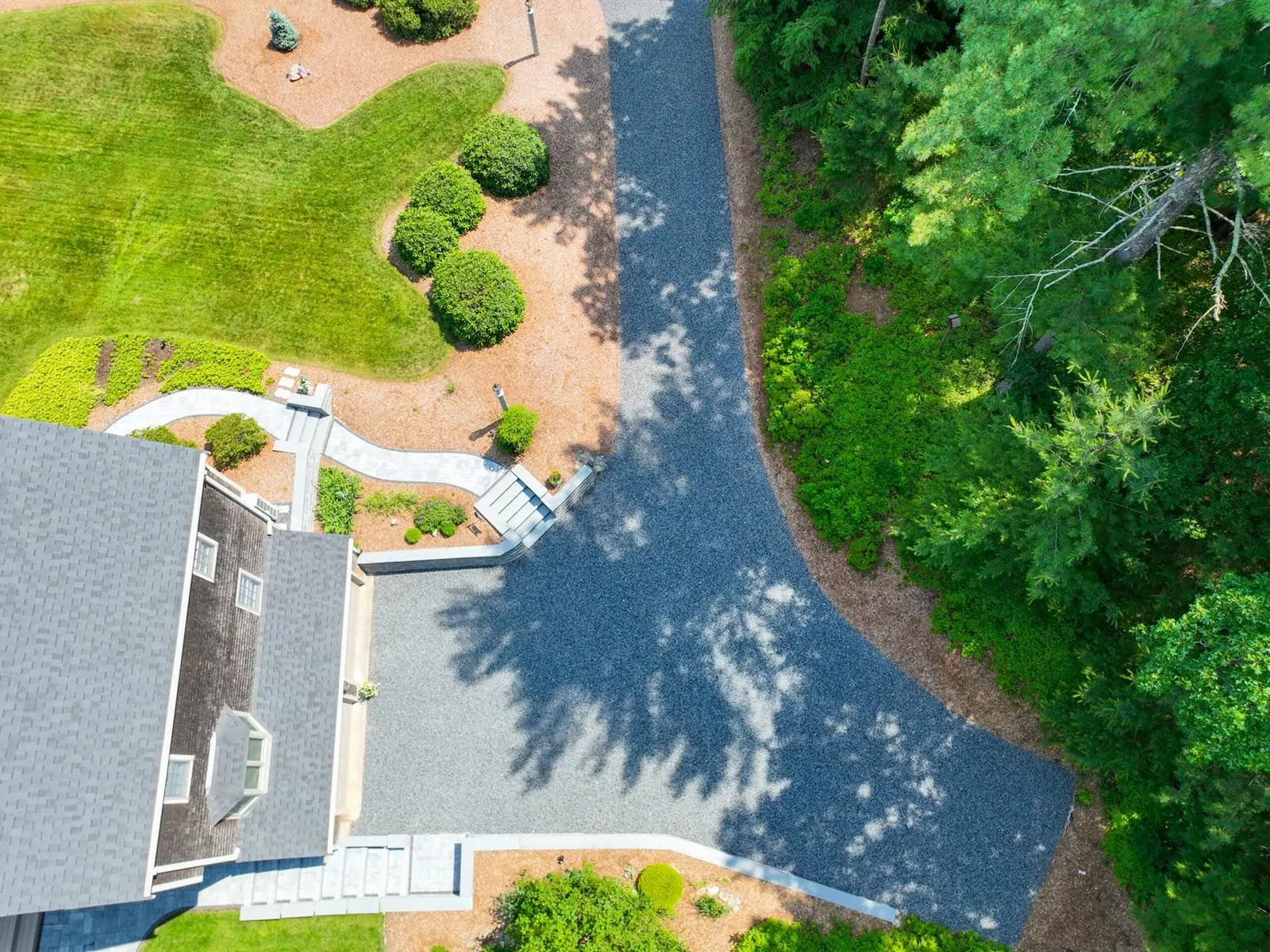 Outdoor landscaping and construction project in the Contrast Landscape project gallery