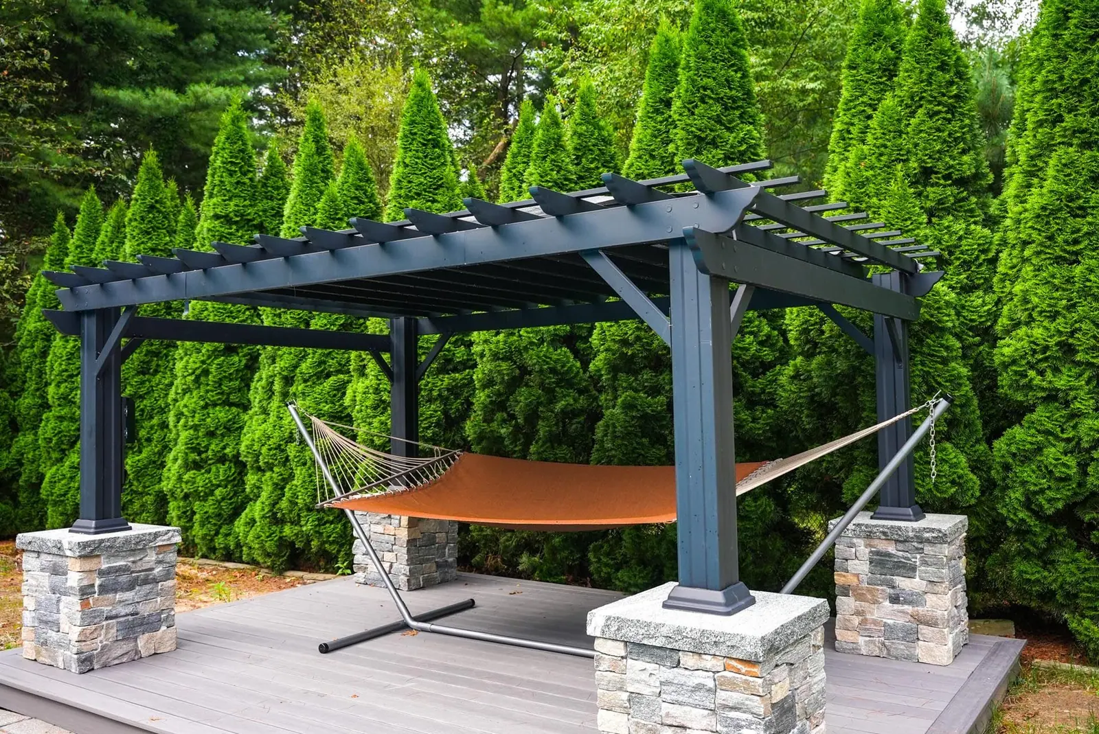 Outdoor landscaping and construction project in the Contrast Landscape project gallery