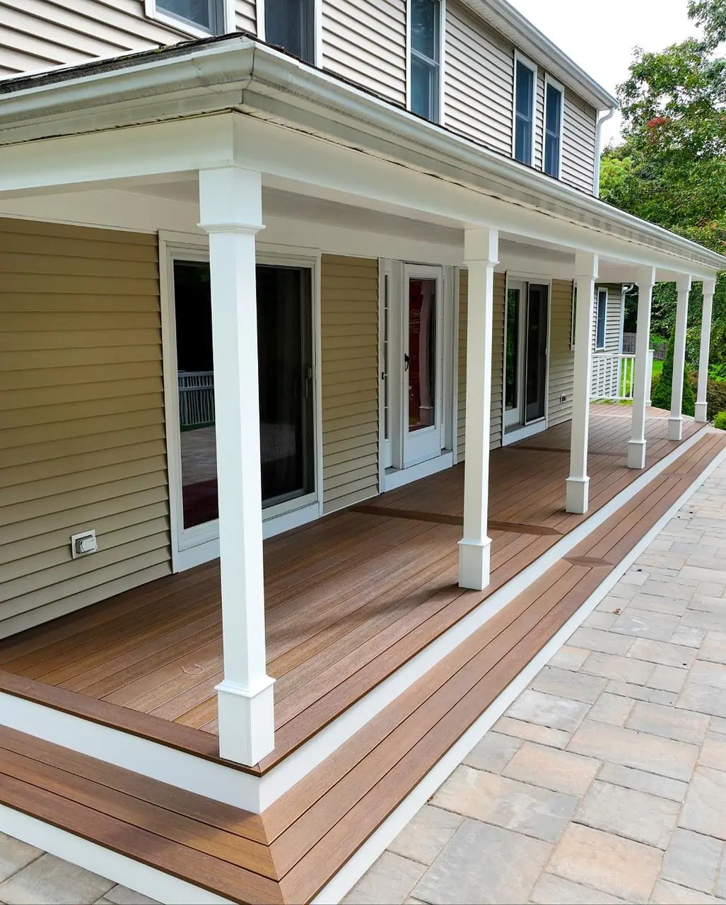 Outdoor landscaping and construction project in the Contrast Landscape project gallery